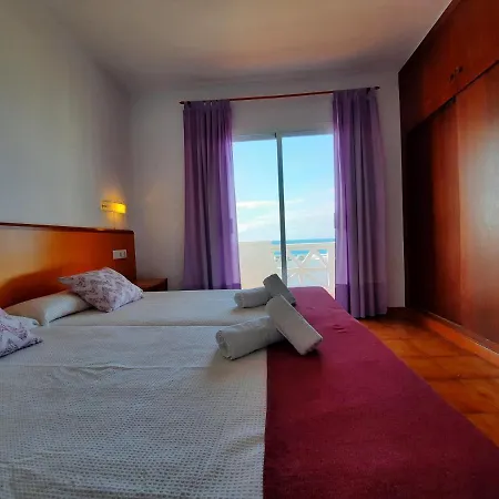 アパート Apartamento Teresa - 2 Dormitorios, Vista Mar, Piscina Y Parquin